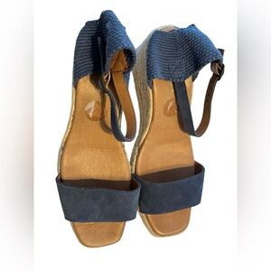 Picon blue suede ankle strap espadrille sandals size 8